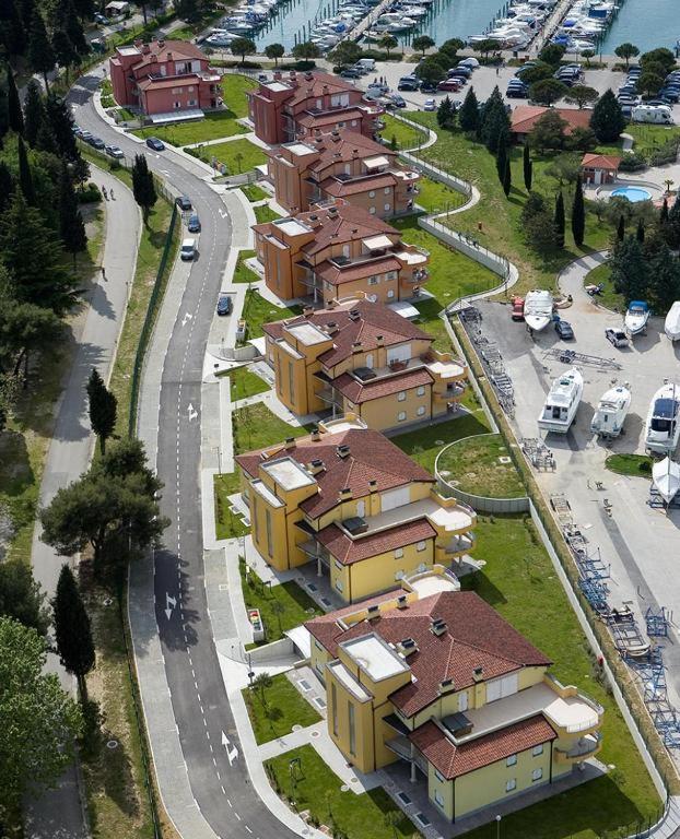 Residence Marina Rose M Apartment By Locap Group Portorož Zewnętrze zdjęcie