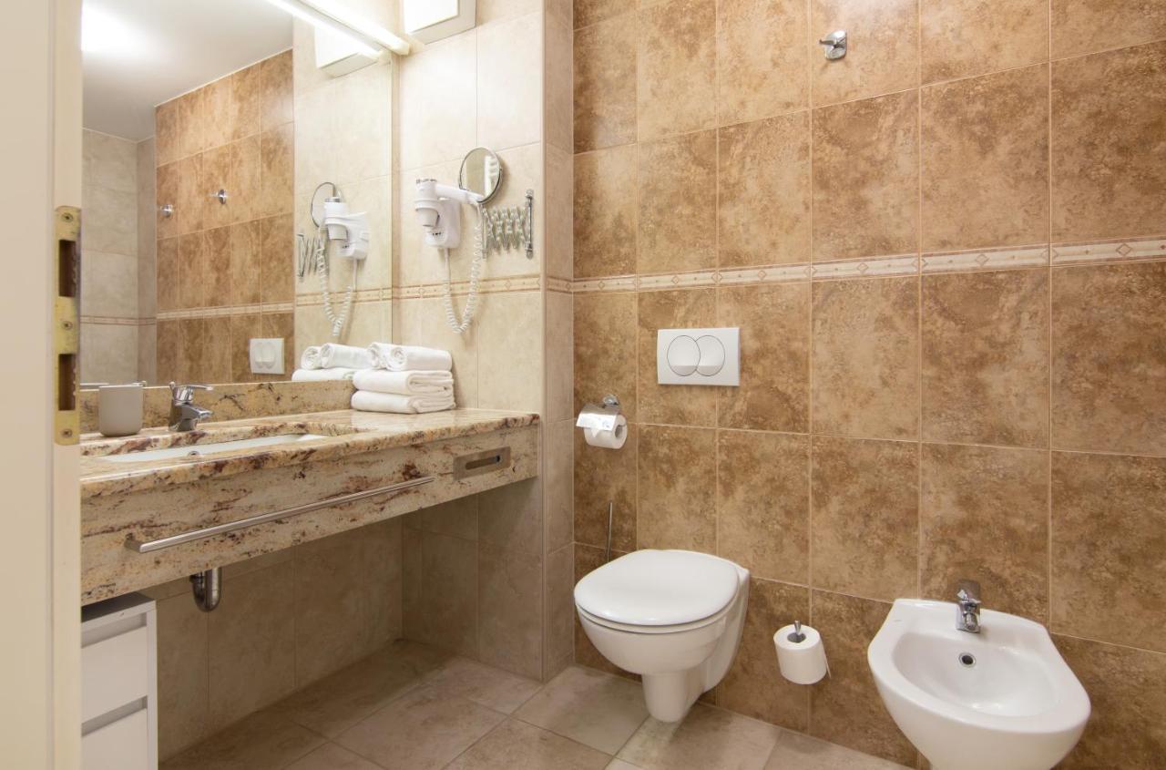 Residence Marina Rose M Apartment By Locap Group Portorož Zewnętrze zdjęcie
